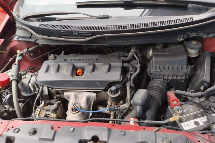 Used Honda Civic 2014 1.8L Automatic Classic Edition Engine Bay