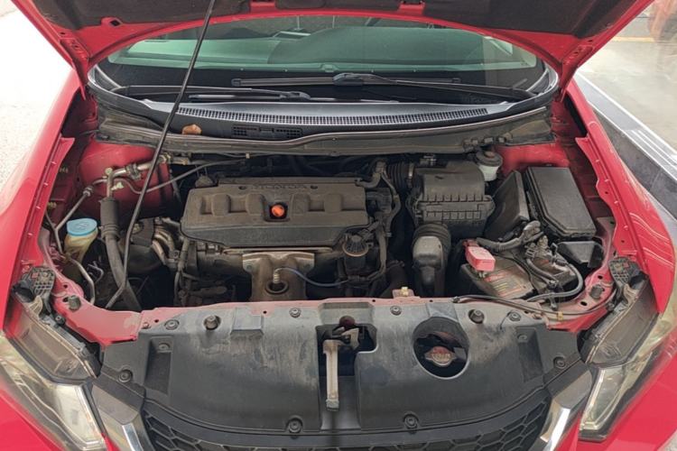 Used Honda Civic 2014 1.8L Automatic Classic Edition Engine Bay