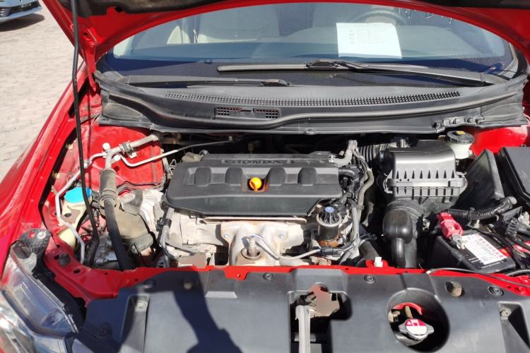 Used Honda Civic 2014 1.8L Automatic Classic Edition Engine Bay