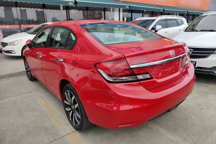 Used Honda Civic 2014 1.8L automatic luxury edition Exterior 2