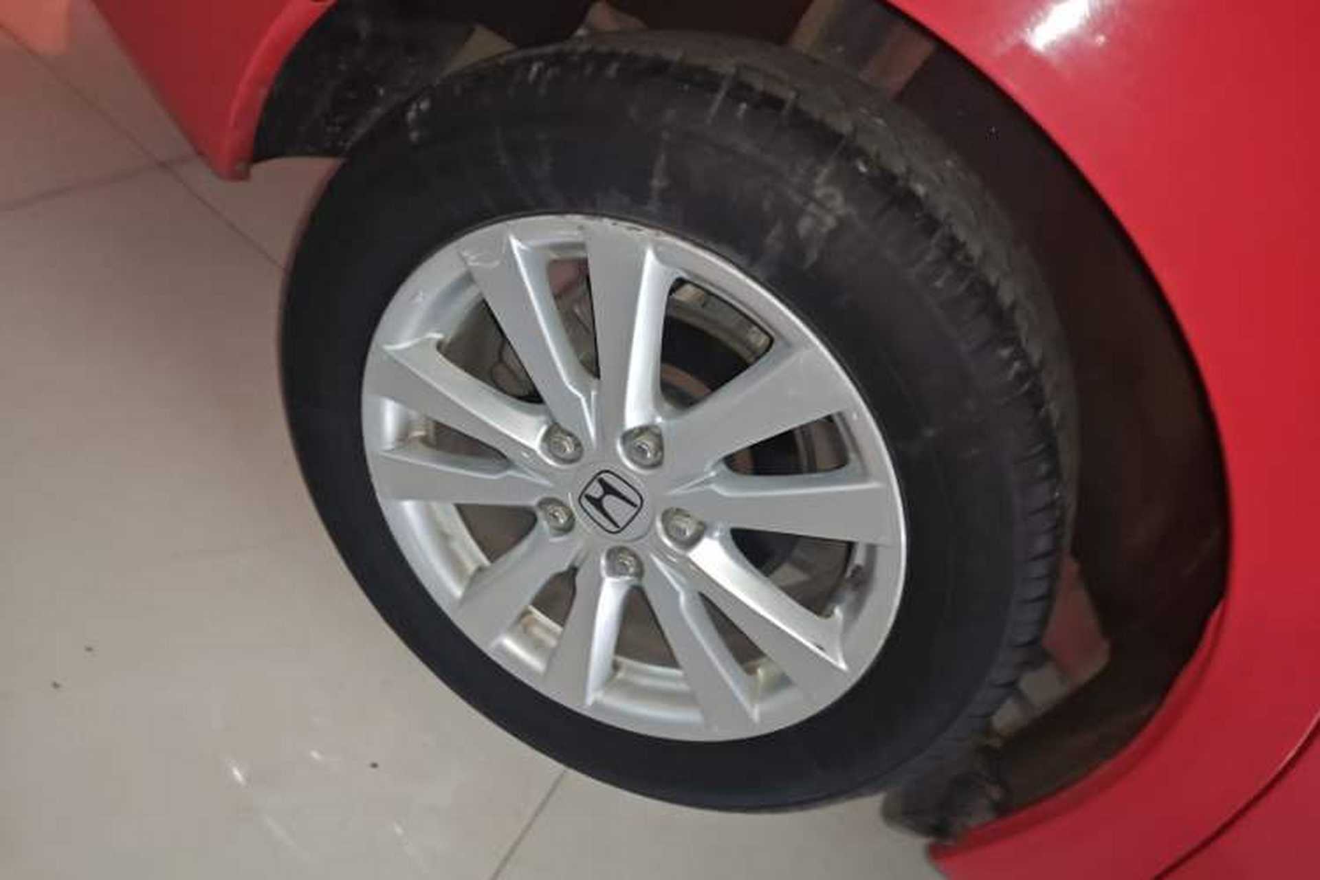 Used Honda Civic 2014 1.8L Automatic Classic Edition Exterior 3