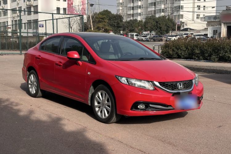 Used Honda Civic 2014 1.8L automatic comfort version Exterior 3
