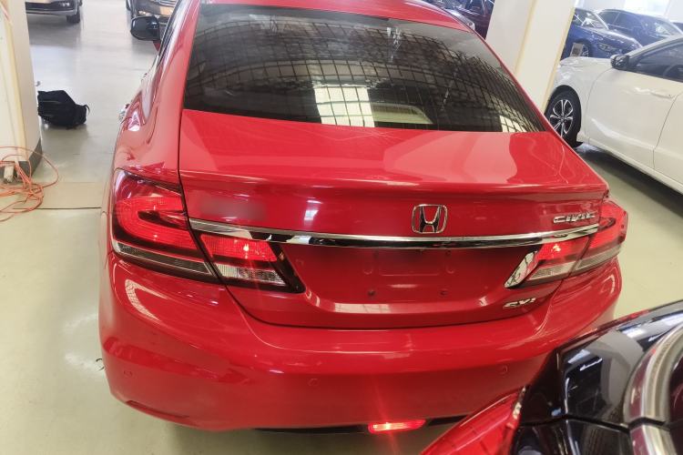 Used Honda Civic 2014 1.8L automatic comfort version Exterior 4