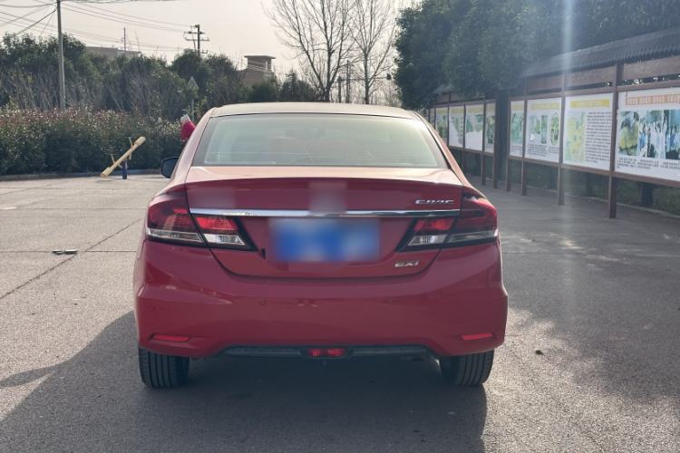 Used Honda Civic 2014 1.8L automatic comfort version Exterior 5