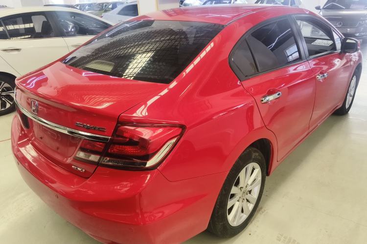 Used Honda Civic 2014 1.8L automatic comfort version Exterior 5