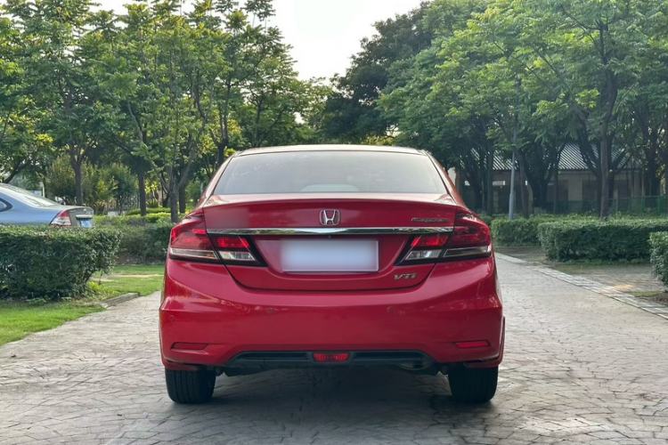 Used Honda Civic 2014 1.8L automatic luxury edition Exterior 6