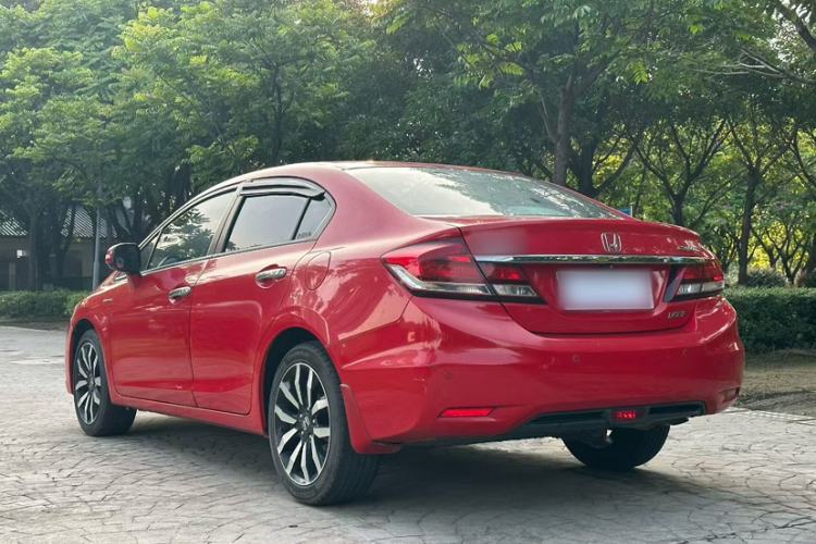 Used Honda Civic 2014 1.8L automatic luxury edition Exterior 8