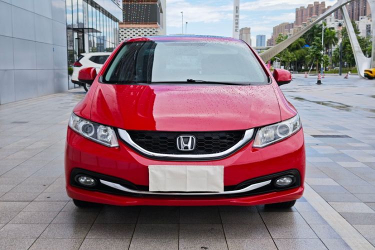 Used Honda Civic 2014 1.8L automatic comfort version Exterior 8