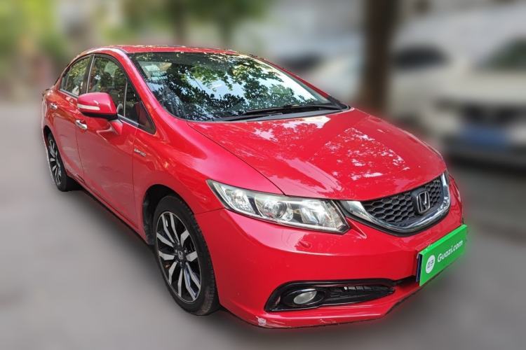 Used Honda Civic 2014 1.8L automatic luxury edition Front Right 45 Deg