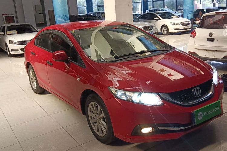 Used Honda Civic 2014 1.8L Automatic Classic Edition Front Right 45 Deg