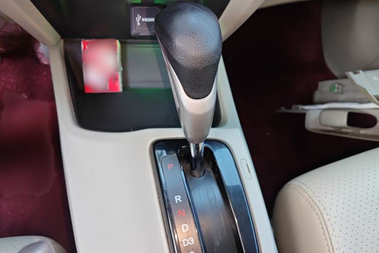 Used Honda Civic 2014 1.8L automatic comfort version Gear Lever