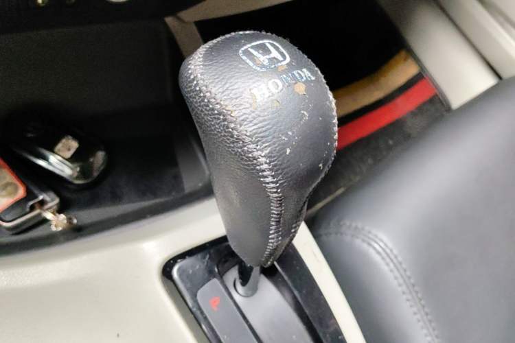 Used Honda Civic 2014 1.8L automatic comfort version Gear Lever