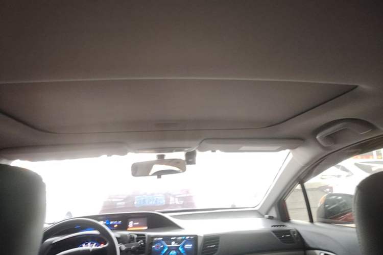 Used Honda Civic 2014 1.8L automatic comfort version Headliner