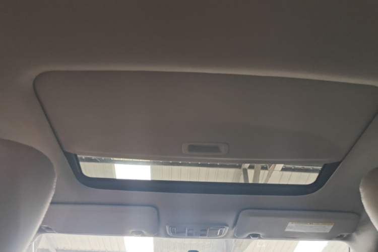 Used Honda Civic 2014 1.8L automatic comfort version Headliner