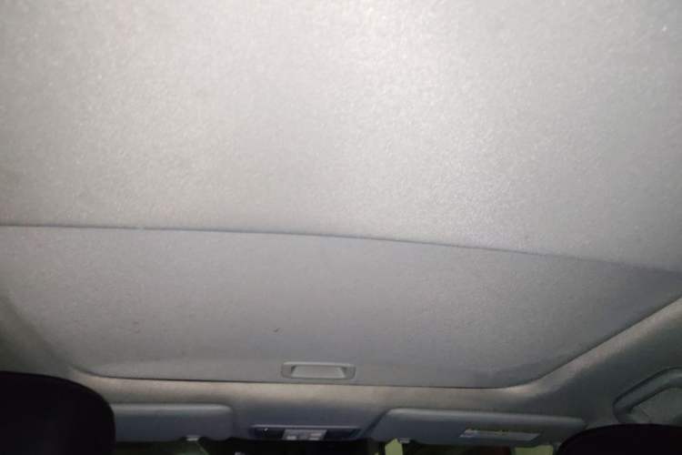 Used Honda Civic 2014 1.8L automatic comfort version Headliner