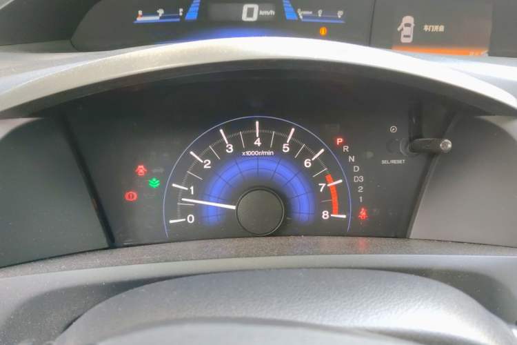 Used Honda Civic 2014 1.8L automatic comfort version Instrument Cluster