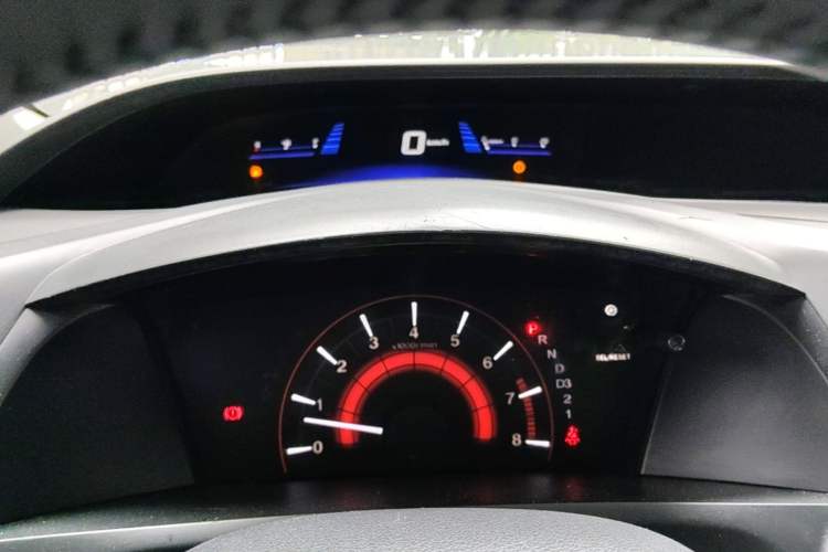 Used Honda Civic 2014 1.8L automatic comfort version Instrument Cluster
