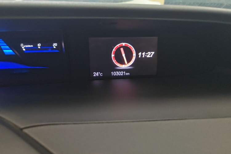 Used Honda Civic 2014 1.8L automatic comfort version Instrument Cluster