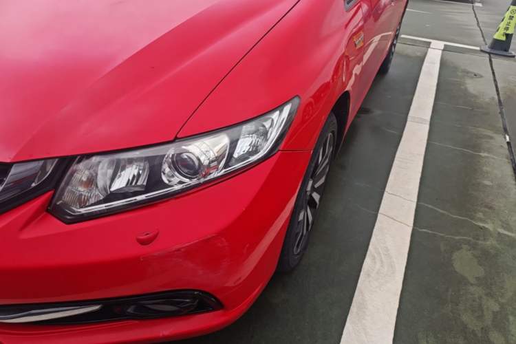 Used Honda Civic 2014 1.8L automatic luxury edition Left Front Headlight