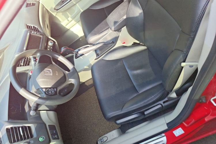 Used Honda Civic 2014 1.8L automatic comfort version Left Front Seat