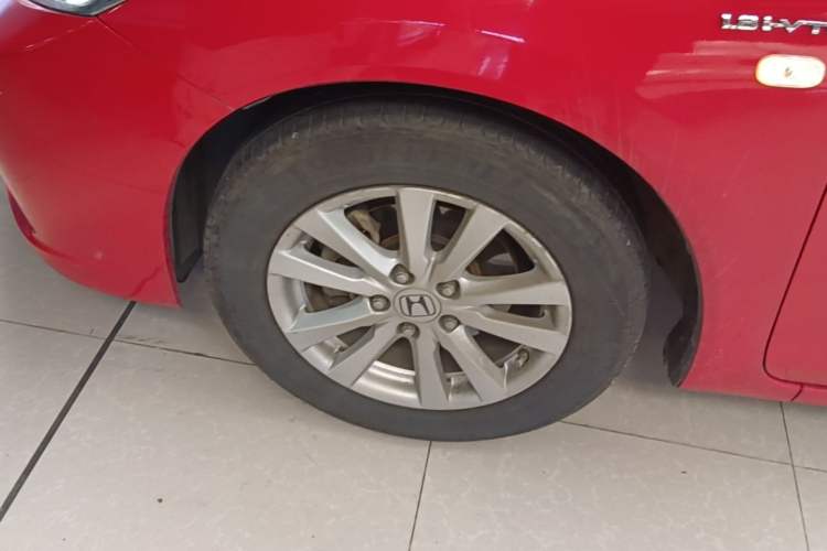 Used Honda Civic 2014 1.8L Automatic Classic Edition Left Front Wheel Hub