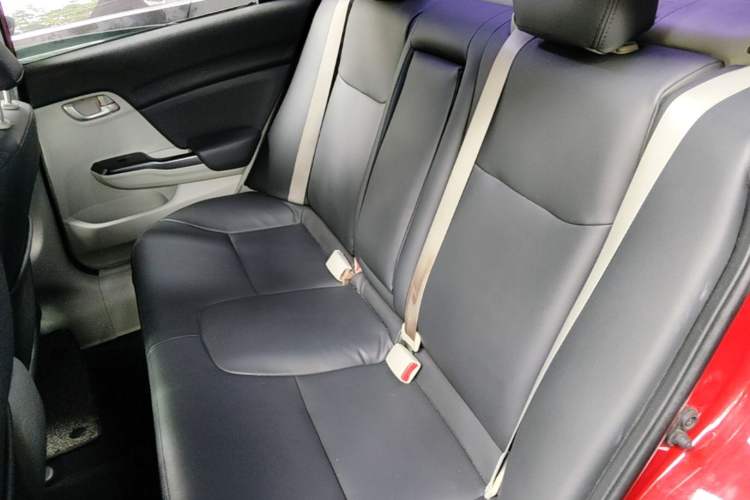 Used Honda Civic 2014 1.8L automatic comfort version Left Rear Seat