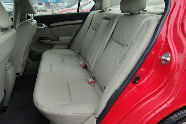 Used Honda Civic 2014 1.8L automatic luxury edition Left Rear Seat