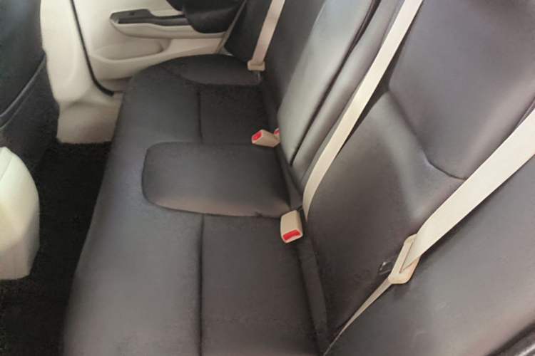 Used Honda Civic 2014 1.8L automatic comfort version Left Rear Seat