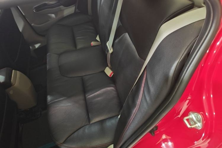 Used Honda Civic 2014 1.8L automatic comfort version Left Rear Seat