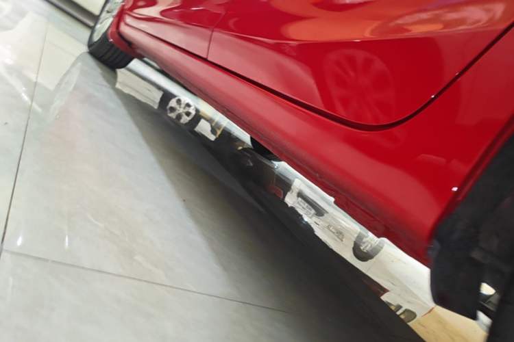 Used Honda Civic 2014 1.8L automatic comfort version Left Side Sill