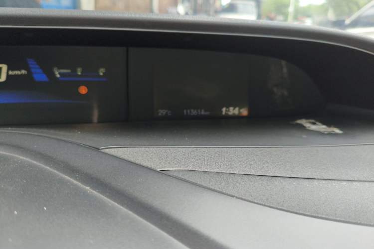 Used Honda Civic 2014 1.8L Automatic Classic Edition Odometer Close Up