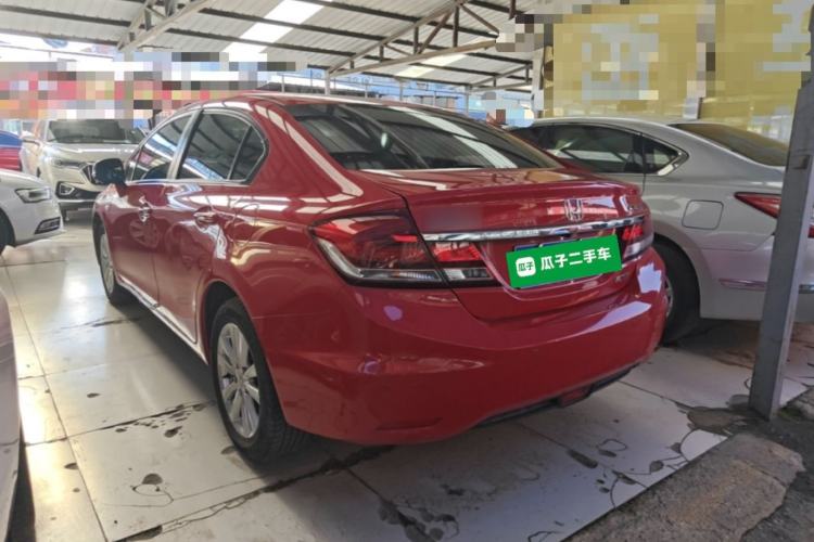 Used Honda Civic 2014 1.8L automatic comfort version Rear Left 45 Deg
