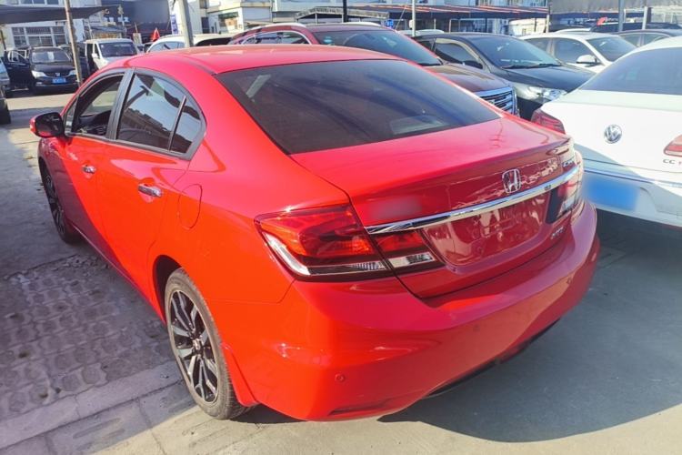 Used Honda Civic 2014 1.8L automatic luxury edition Rear Left 45 Deg
