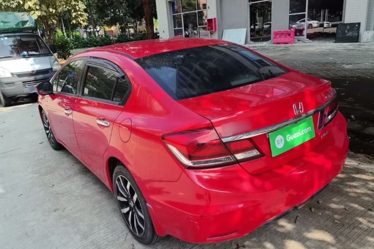 Used Honda Civic 2014 1.8L automatic luxury edition Rear Left 45 Deg