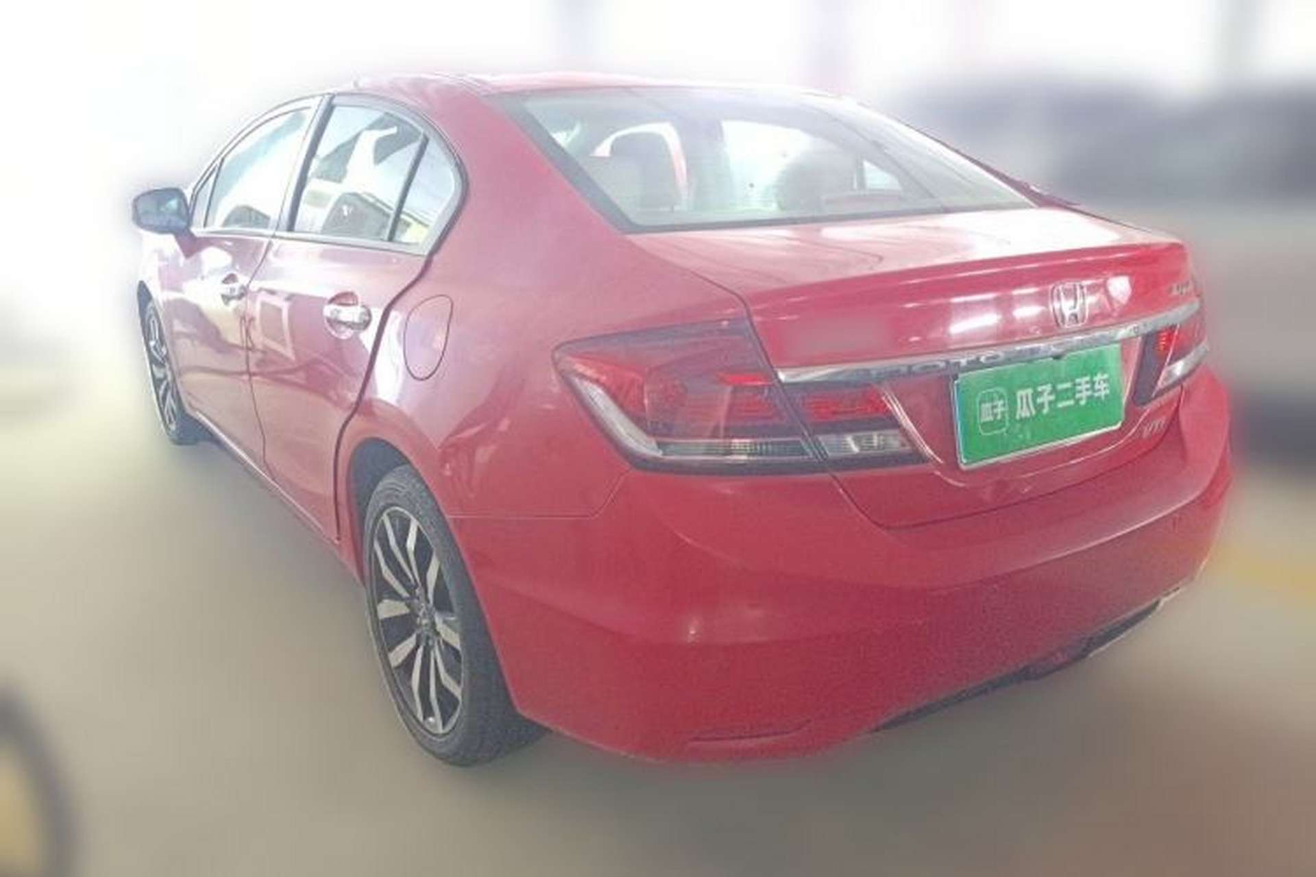 Used Honda Civic 2014 1.8L automatic luxury edition Rear Left 45 Deg