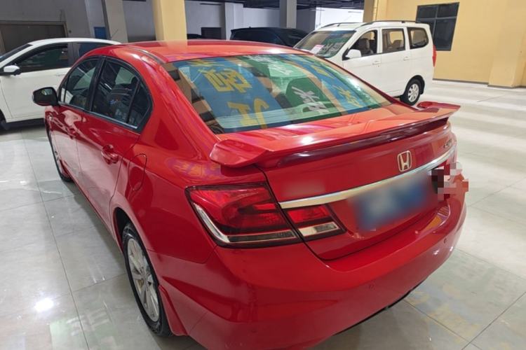Used Honda Civic 2014 1.8L automatic comfort version Rear Left 45 Deg