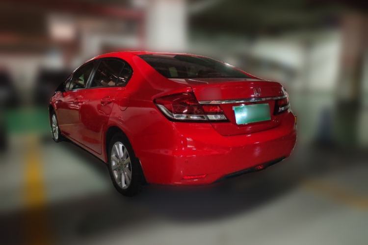 Used Honda Civic 2014 1.8L automatic comfort version Rear Left 45 Deg