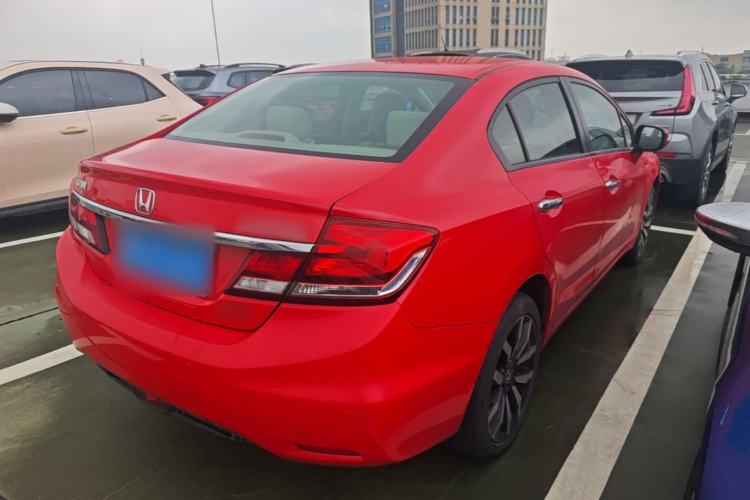 Used Honda Civic 2014 1.8L automatic luxury edition Rear Right 45 Deg