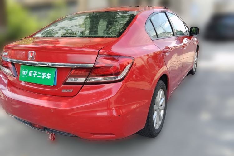 Used Honda Civic 2014 1.8L automatic comfort version Rear Right 45 Deg