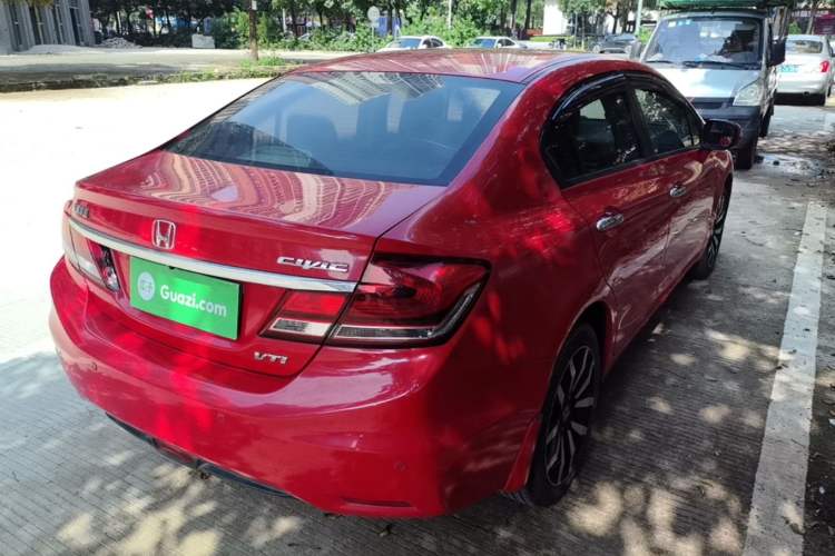 Used Honda Civic 2014 1.8L automatic luxury edition Rear Right 45 Deg