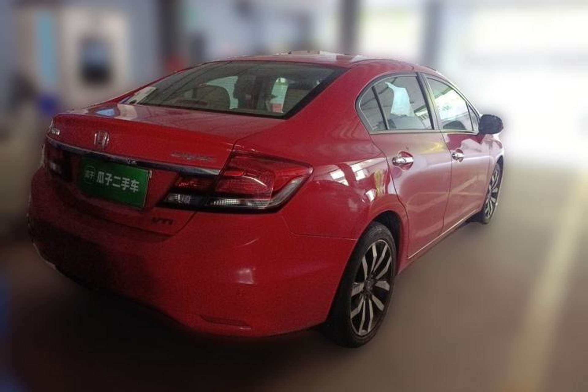 Used Honda Civic 2014 1.8L automatic luxury edition Rear Right 45 Deg