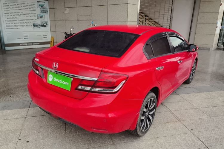 Used Honda Civic 2014 1.8L automatic luxury edition Rear Right 45 Deg