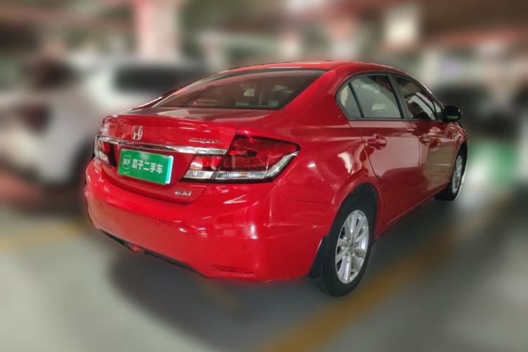 Used Honda Civic 2014 1.8L automatic comfort version Rear Right 45 Deg
