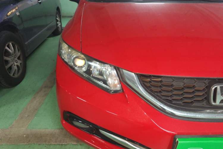 Used Honda Civic 2014 1.8L automatic comfort version Right Front Headlight