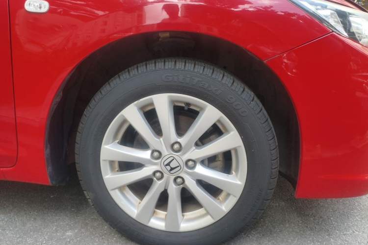 Used Honda Civic 2014 1.8L automatic comfort version Right Front Wheel Hub