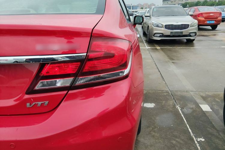 Used Honda Civic 2014 1.8L automatic luxury edition Right Rear Taillight