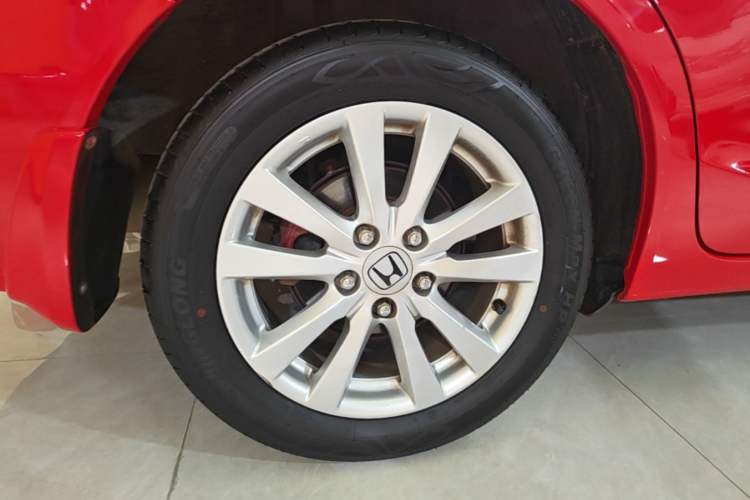 Used Honda Civic 2014 1.8L automatic comfort version Right Rear Wheel Hub