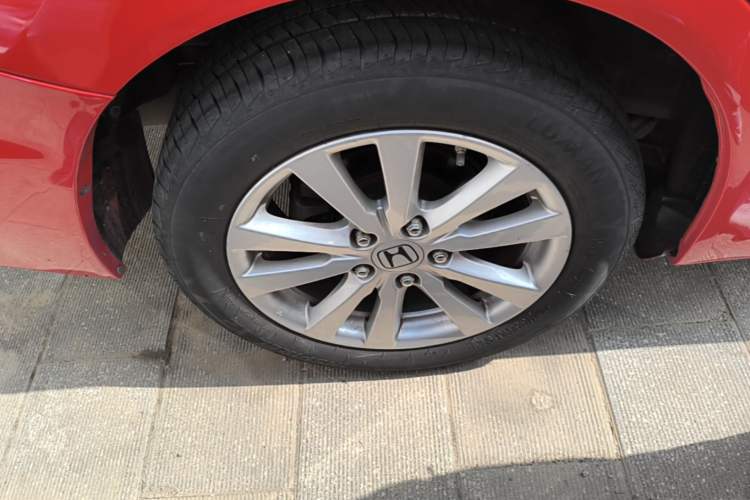 Used Honda Civic 2014 1.8L Automatic Classic Edition Right Rear Wheel Hub