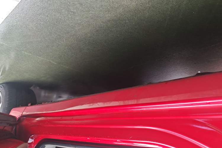 Used Honda Civic 2014 1.8L automatic luxury edition Right Side Sill