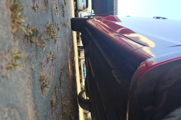 Used Honda Civic 2014 1.8L automatic luxury edition Right Side Sill